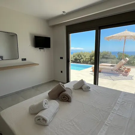 Thalassasense Lourdata Villa *