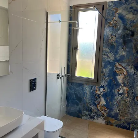 Thalassasense Lourdata Villa
