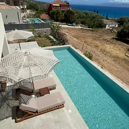 Thalassasense Lourdata Willa Lourdata (Kefalonia)