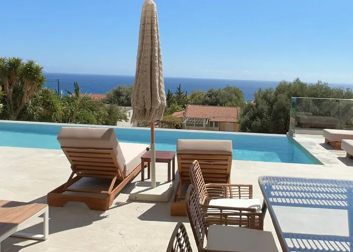 Thalassasense Lourdata *