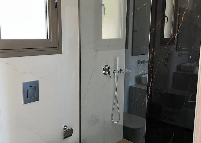 Thalassasense Lourdata Лурдата