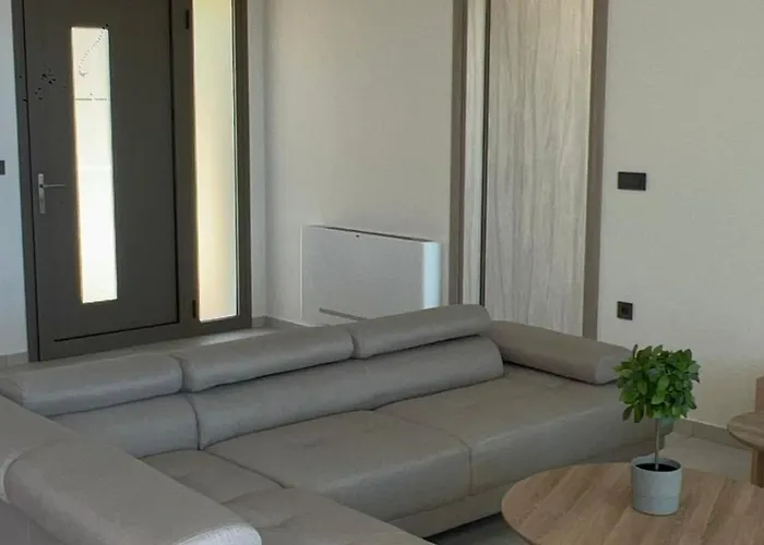 Villa Thalassasense Lourdata *